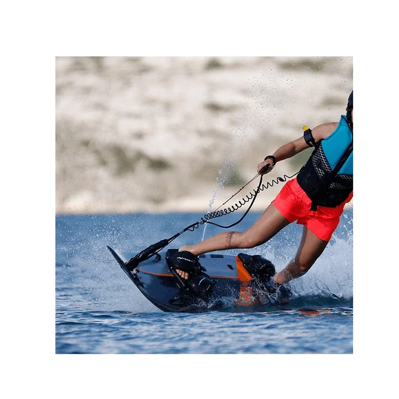 Deska surfingowa elektryczna z włókna węglowego – Jetsurf 110 cm3 – napędzana deska surfingowa do sportów wodnych