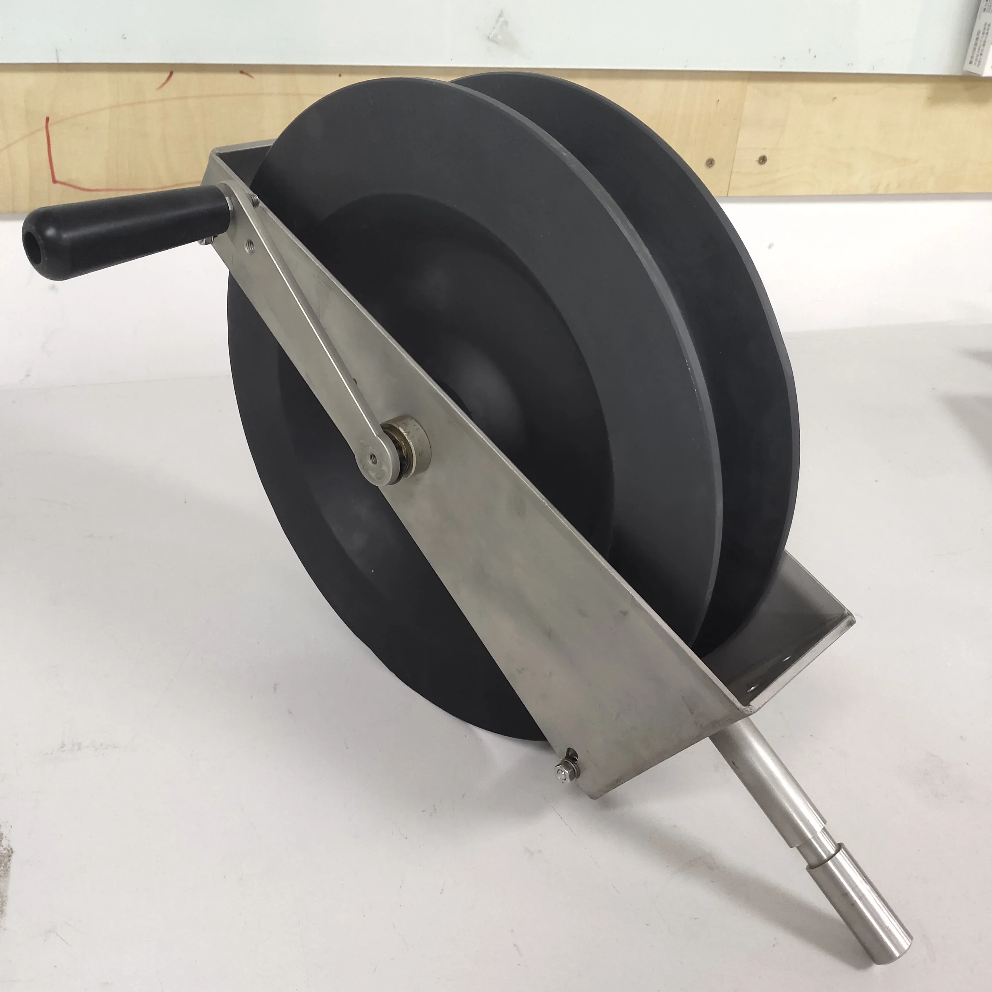 Alvey Elektrische Bootswinde – Hochseeangelrollenwinde für Rute und Boot