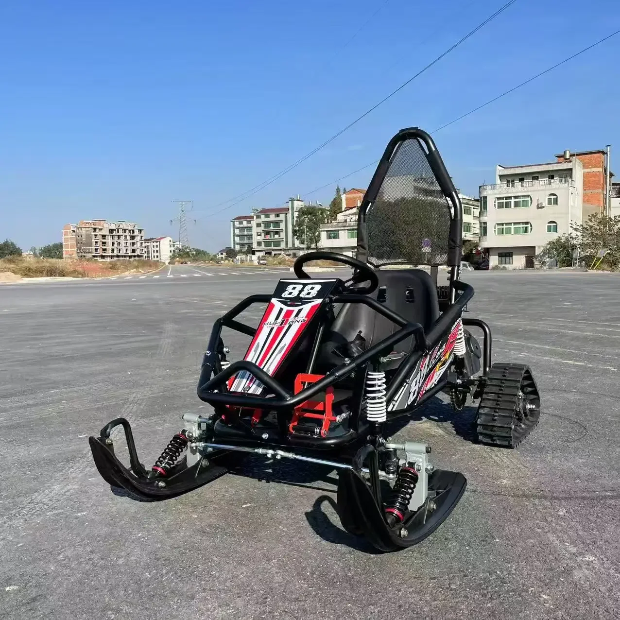 Sähkökäyttöinen nelipyöräinen telaketjumoottorikelkka - Yhden tai kahden hengen luminen jääkelkka