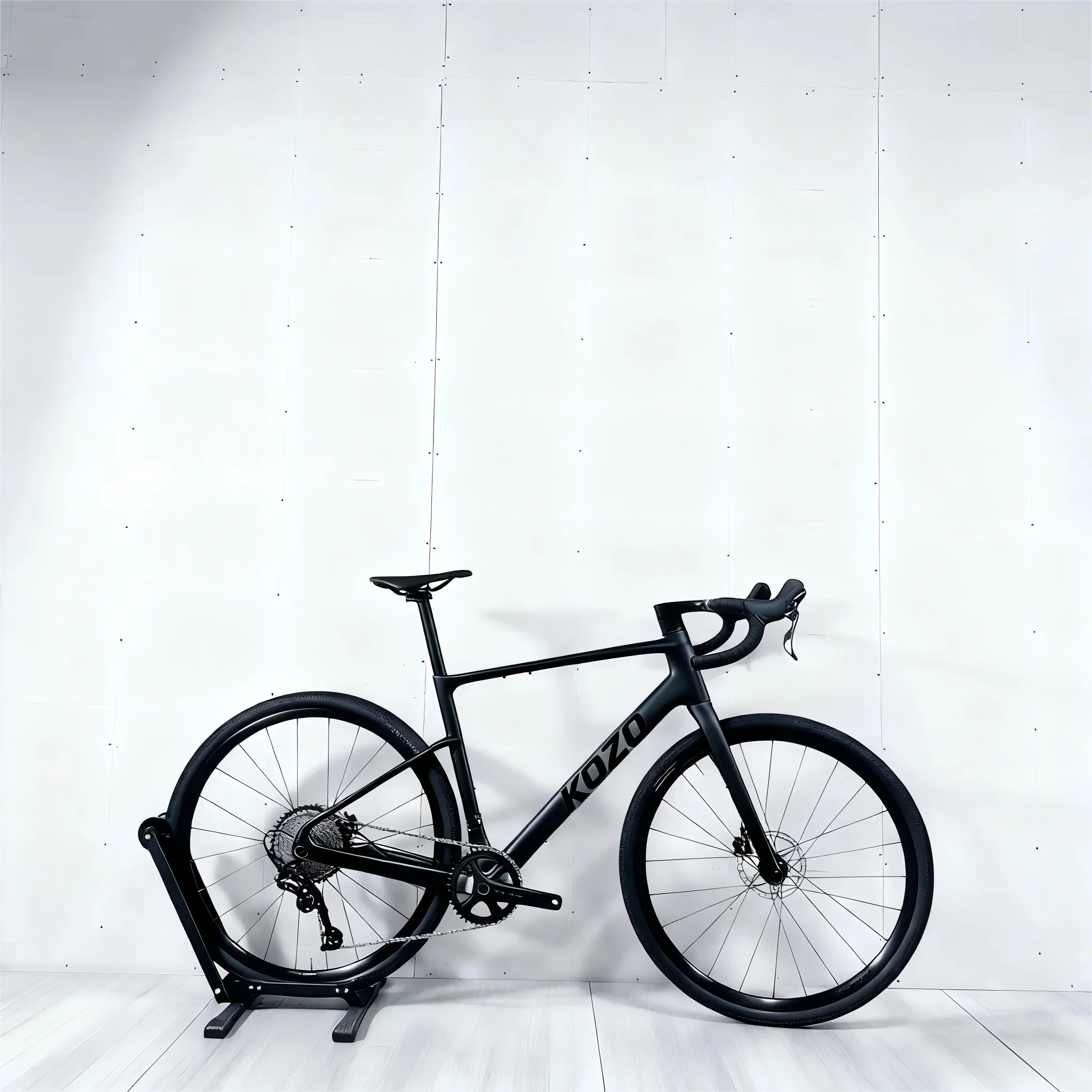 Rower szutrowy KOZO 700C z włókna węglowego, hurtowa sprzedaż fabryczna z hydraulicznymi hamulcami tarczowymi Sensah G-12